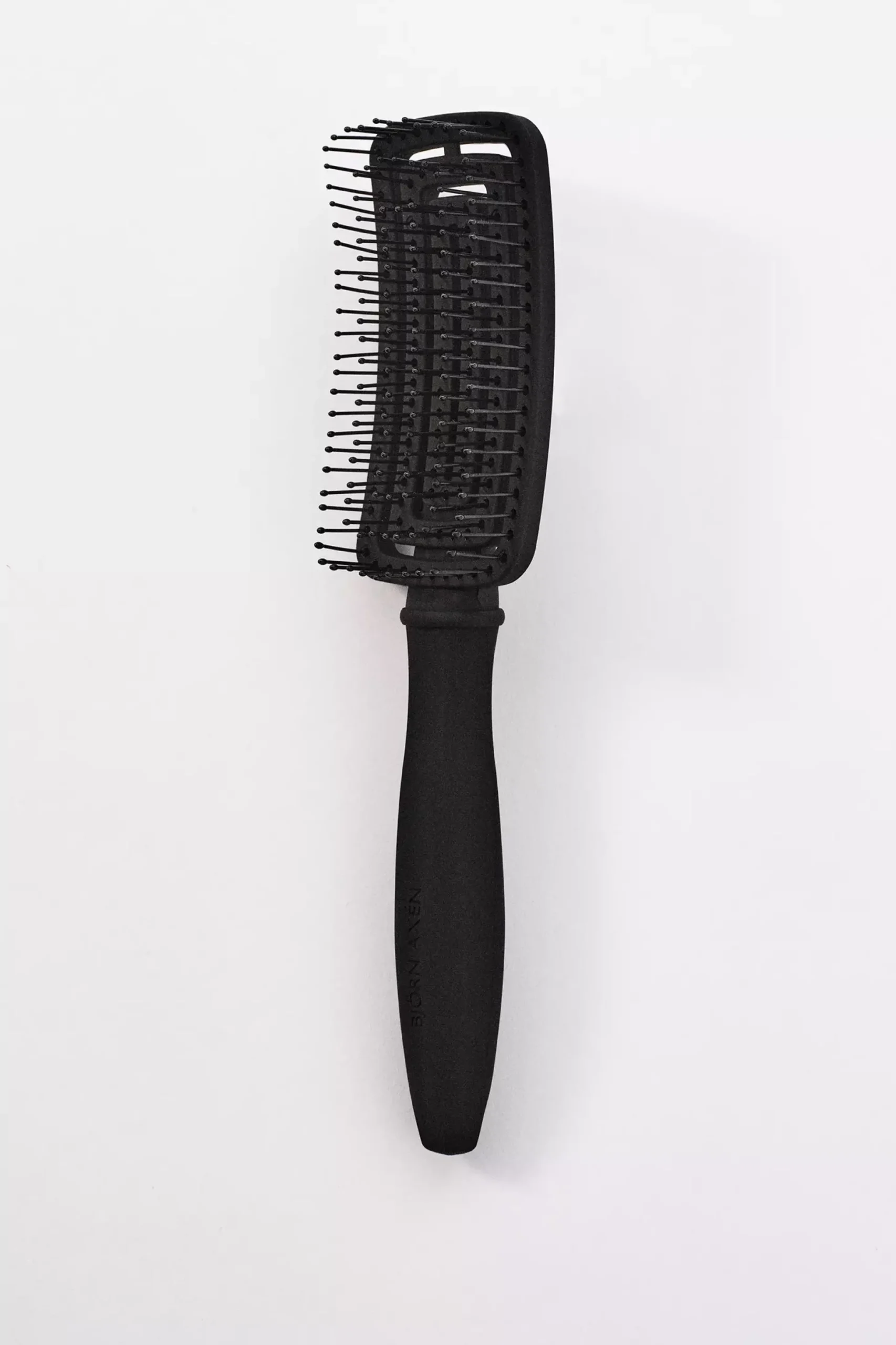 Björn Axén Wet Hair Brush Detangling & Blowout