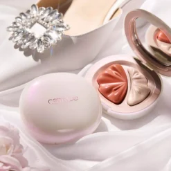 CatriceBrides & Besties Blush & Highlighter Duo C02 Glow Down The Aisle