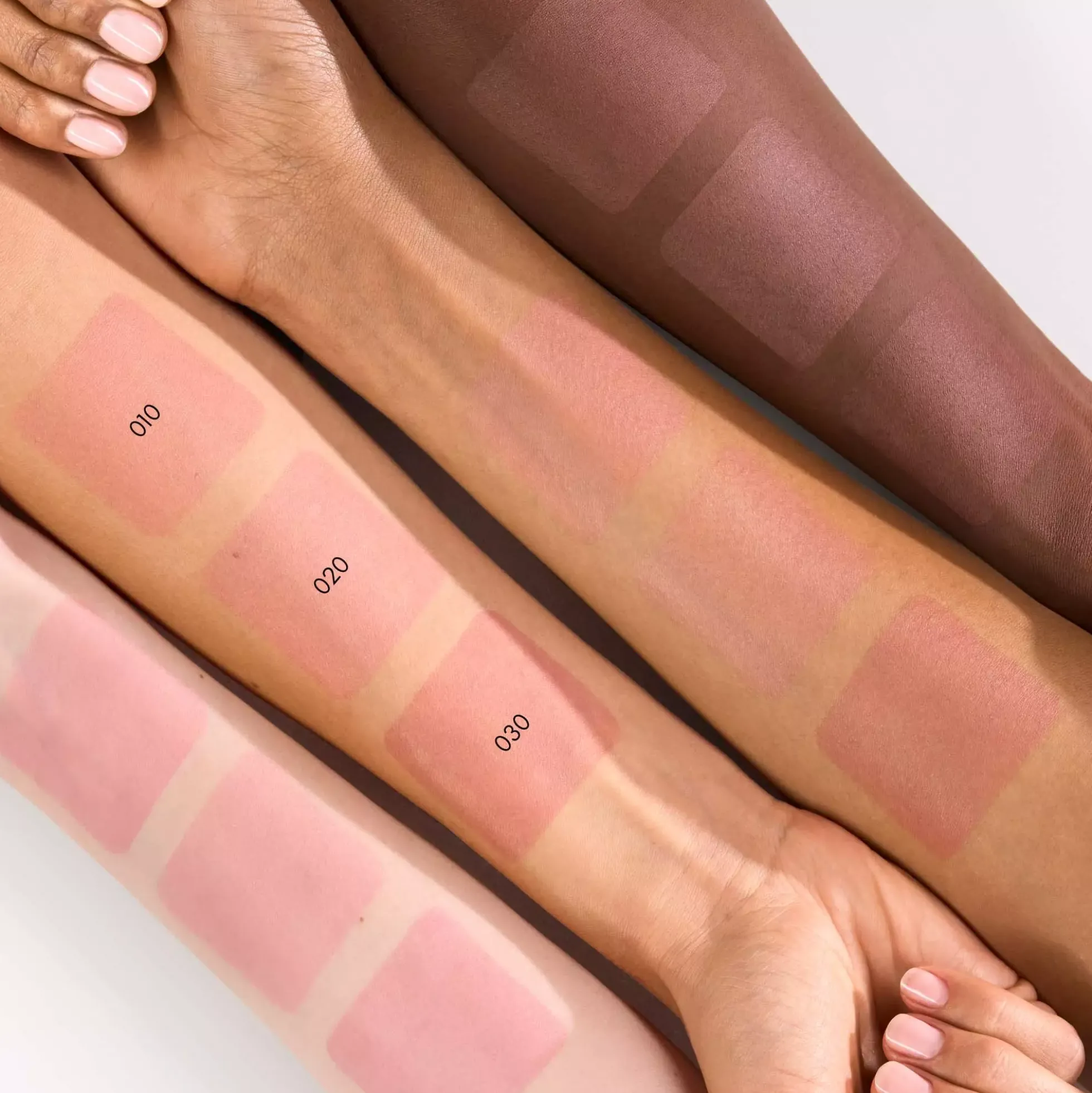 Catrice Cloud Tint Cushion Blush 030 Head In The Cloud