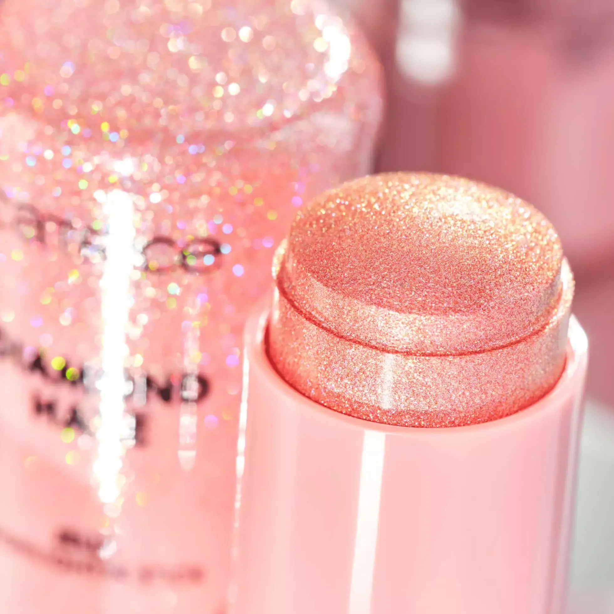 Catrice Diamond Haze Jelly Highlighter Stick 010 Born To Sparkle