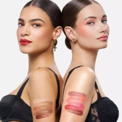 Dolce & GabbanaClassic Cheeks&Eyes Match Lasting Blush & Eyeshadow Powder 05 Wonderful Strawberry