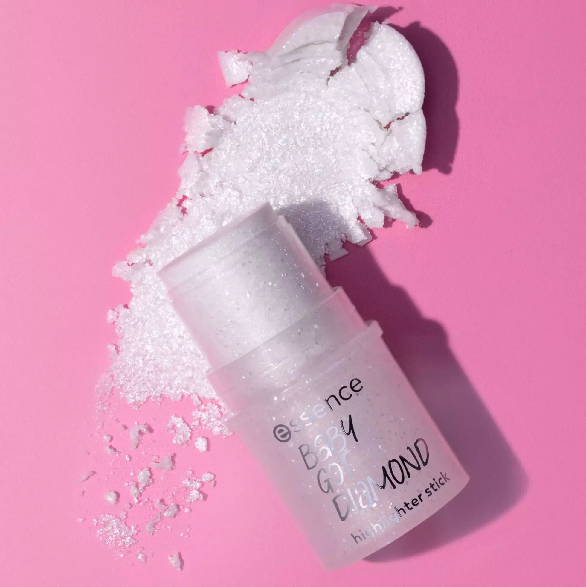 essence Baby Got Diamond Highlighter Stick