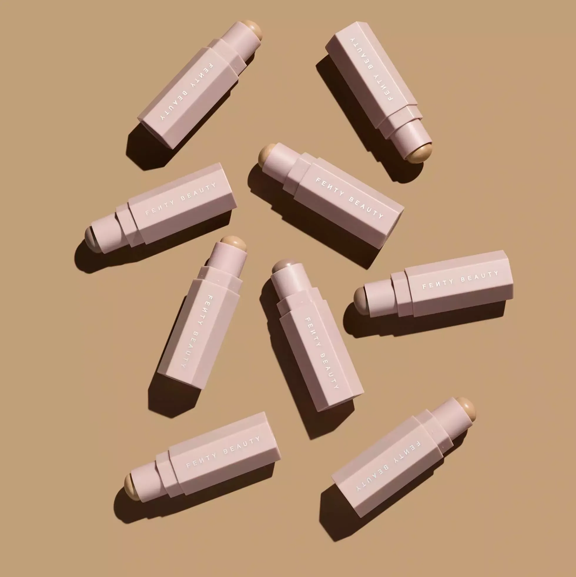 Fenty Beauty Match Stix Contour Matte Skinstick Soft Amber
