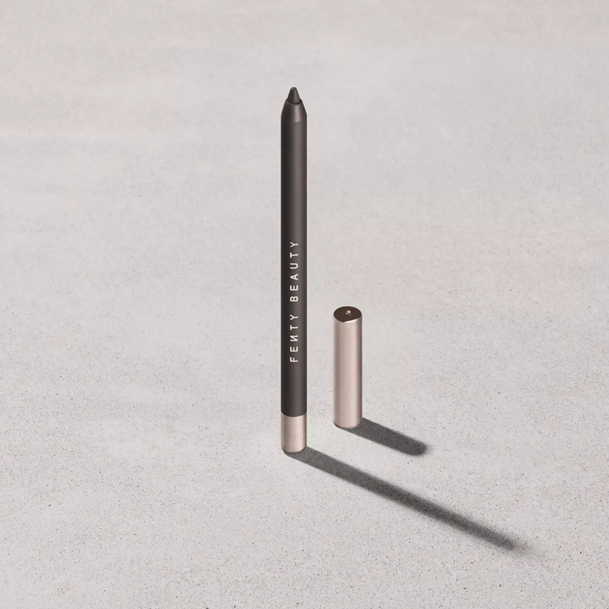 Fenty Beauty Trace'd Out Pencil Lip Liner Coal Blooded