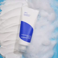 Isntree Hyaluronic Acid Low-pH-Cleansing Foam 150 ml