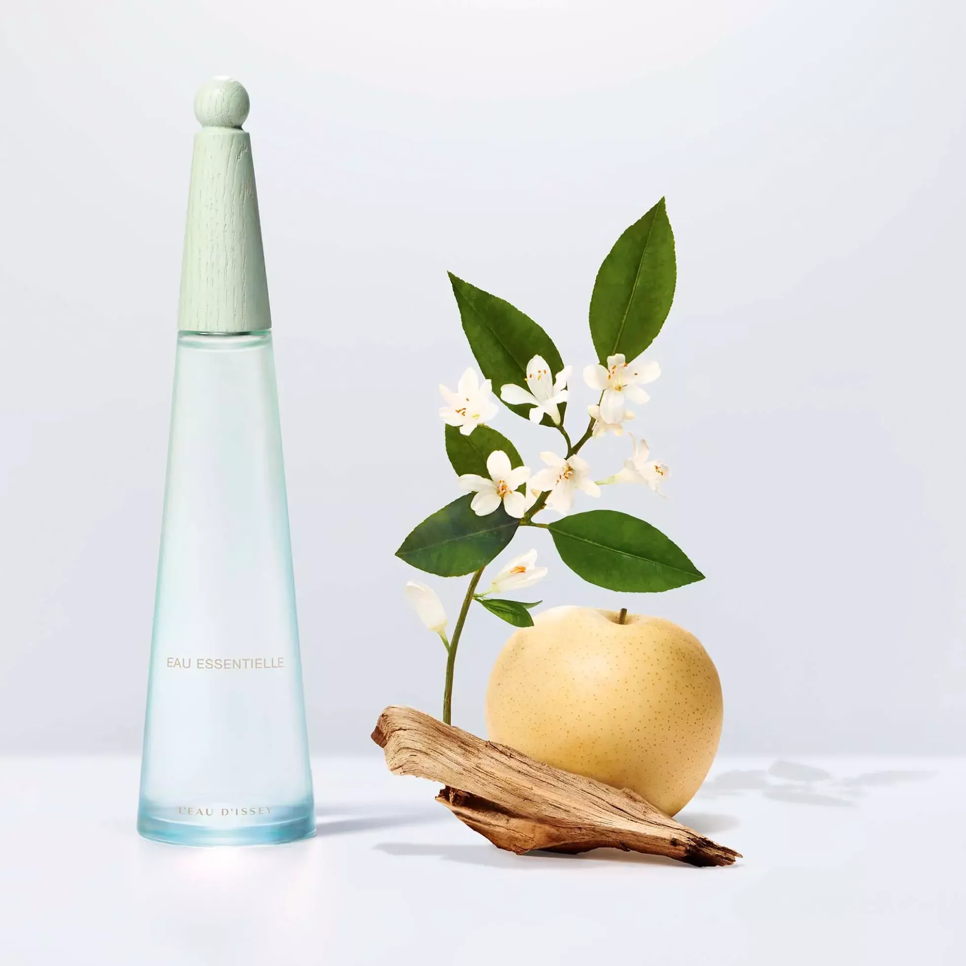 Issey Miyake L'Eau d'Issey Eau Essentielle Eau de Parfum 50 ml