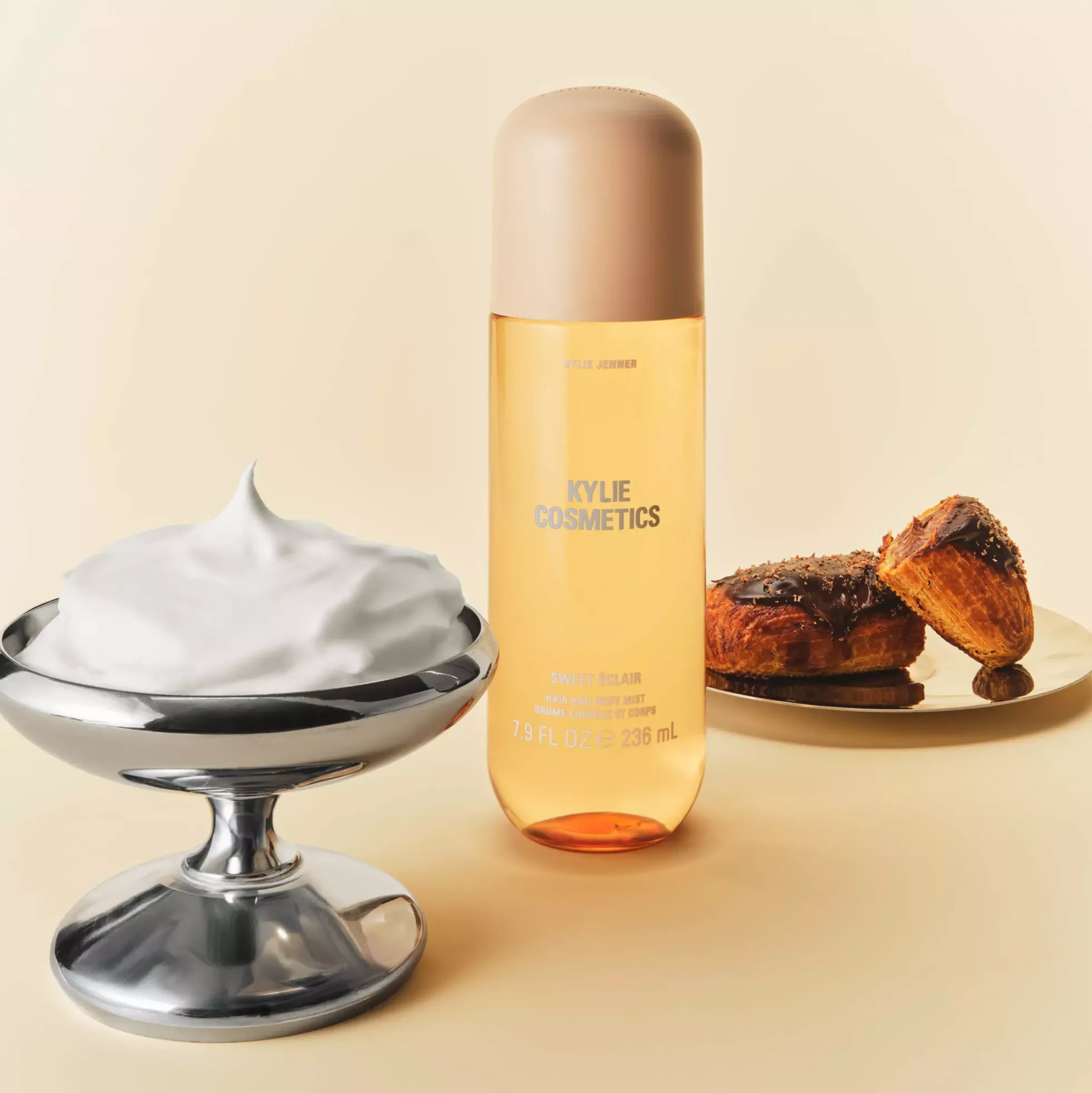 Kylie Jenner Fragrances Hair & Body Mist Sweet Éclair 236 ml