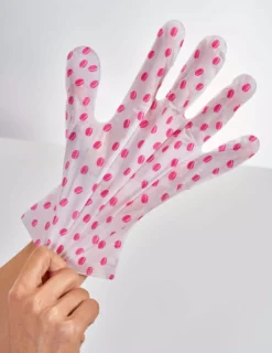 Le Mini Macaron Hand Mask