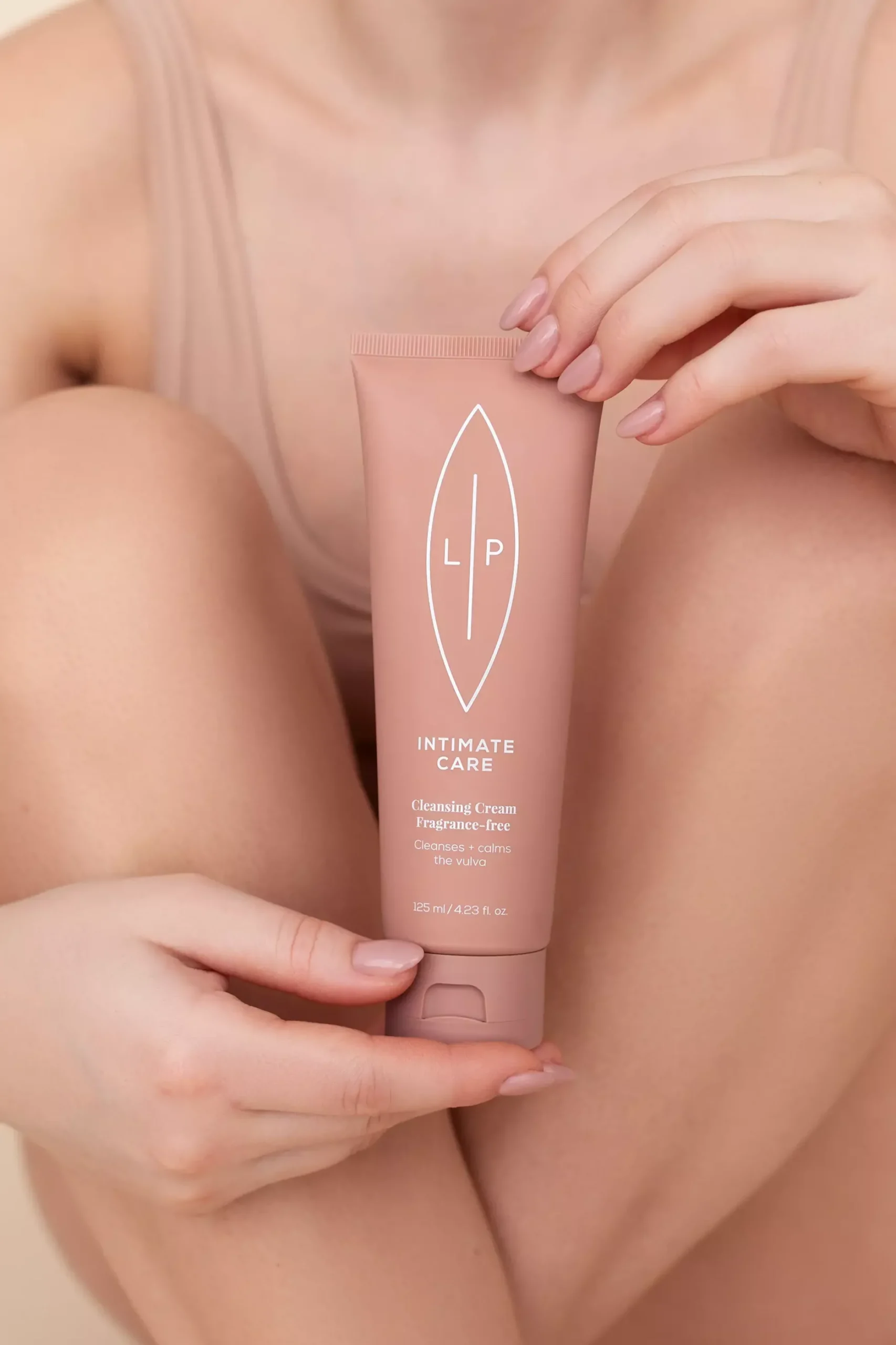 Lip Intimate Care Cleansing Cream