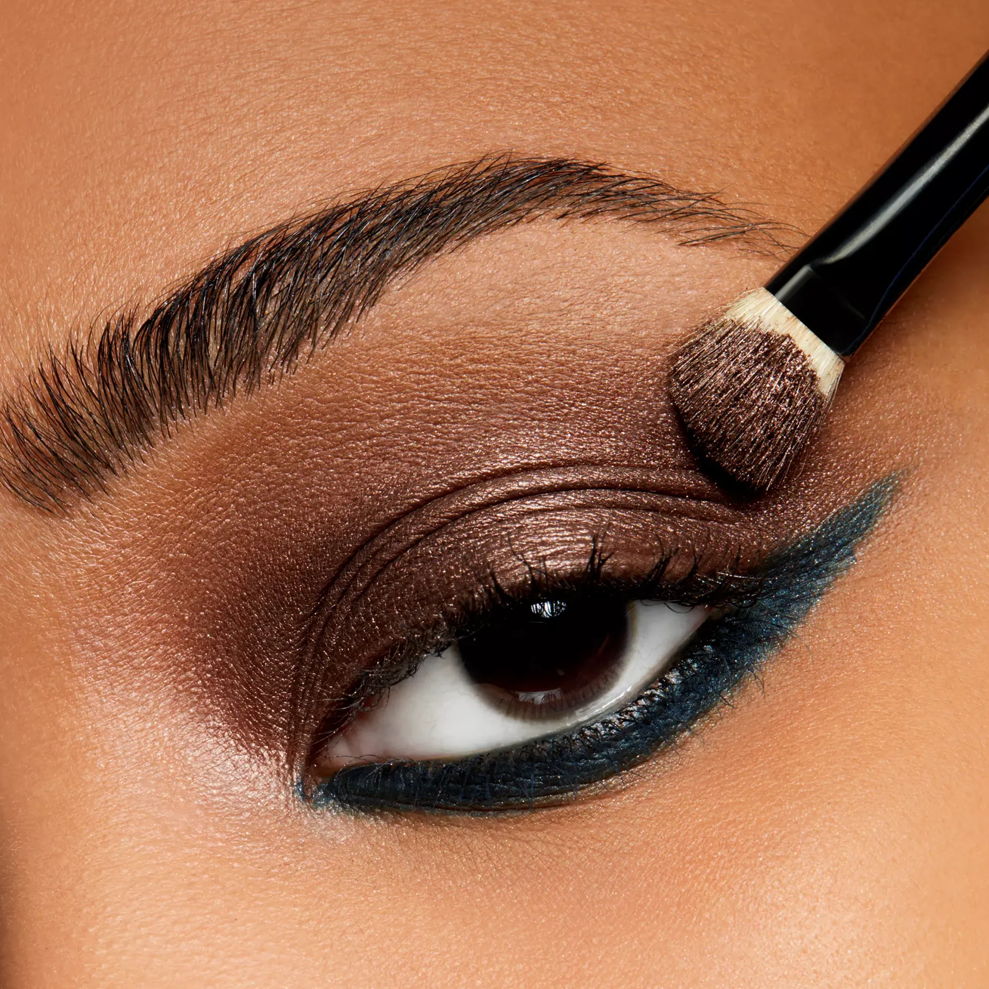 MAC Cosmetics Extra Dimension Single Eyeshadow Ready To Party