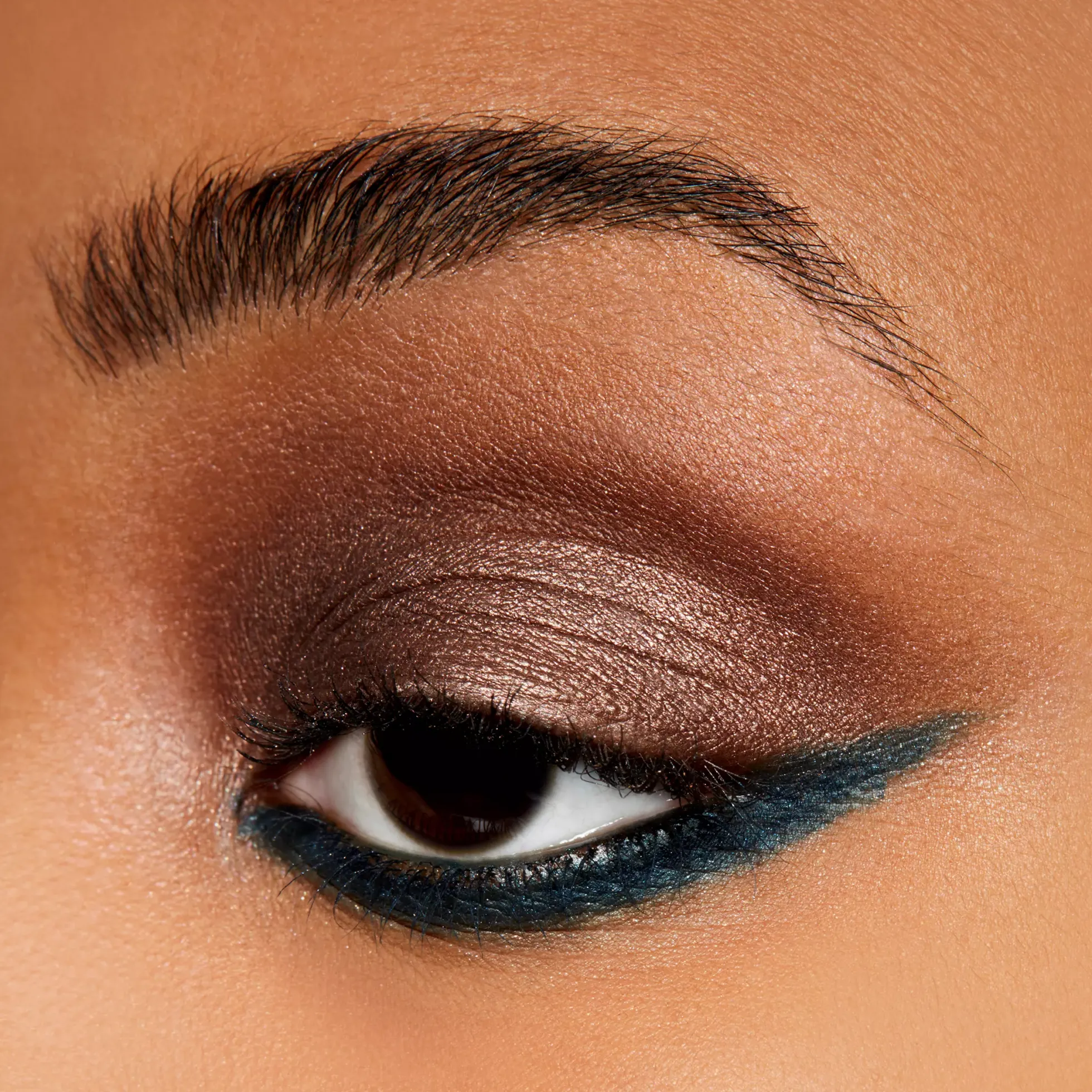 MAC Cosmetics Extra Dimension Single Eyeshadow Ready To Party