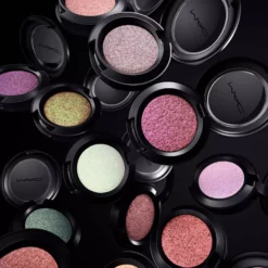 MAC Cosmetics Eye Shadow Metallic Bust