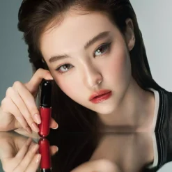 MAC Cosmetics Lustreglass Stainglass Lip Tint Cake Topper