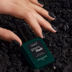 ManucuristGreen Flash Gel Polish Poppy Red