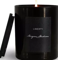 Morgan MadisonNiche Candle Collection Liberty 220 g