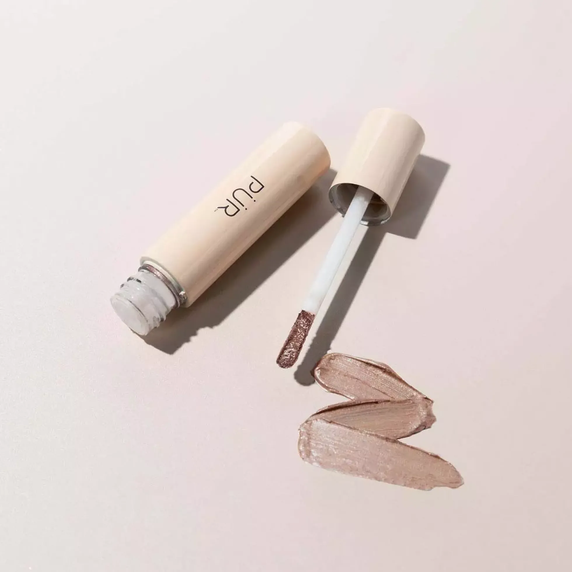 PÜR Cosmetics On Point Tint Creamy Eyeshadow & Primer with Peptides Silk