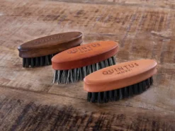 Quintus MMXV Small Beard Brush Pearwood Wild Boar Bristles