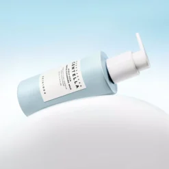 SKIN1004Madagascar Centella Hyalu-Cica Gentle Cleansing Milk 200 ml