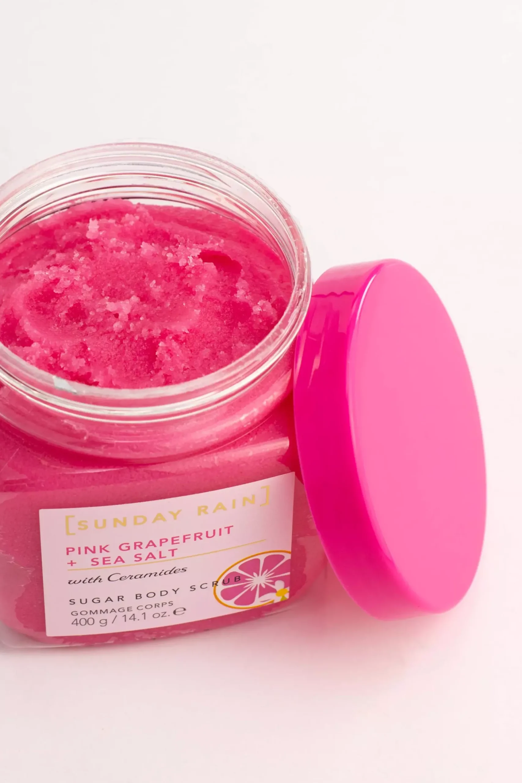 Sunday Rain Pink Grapefruit & Sea Salt Body Scrub 265 g