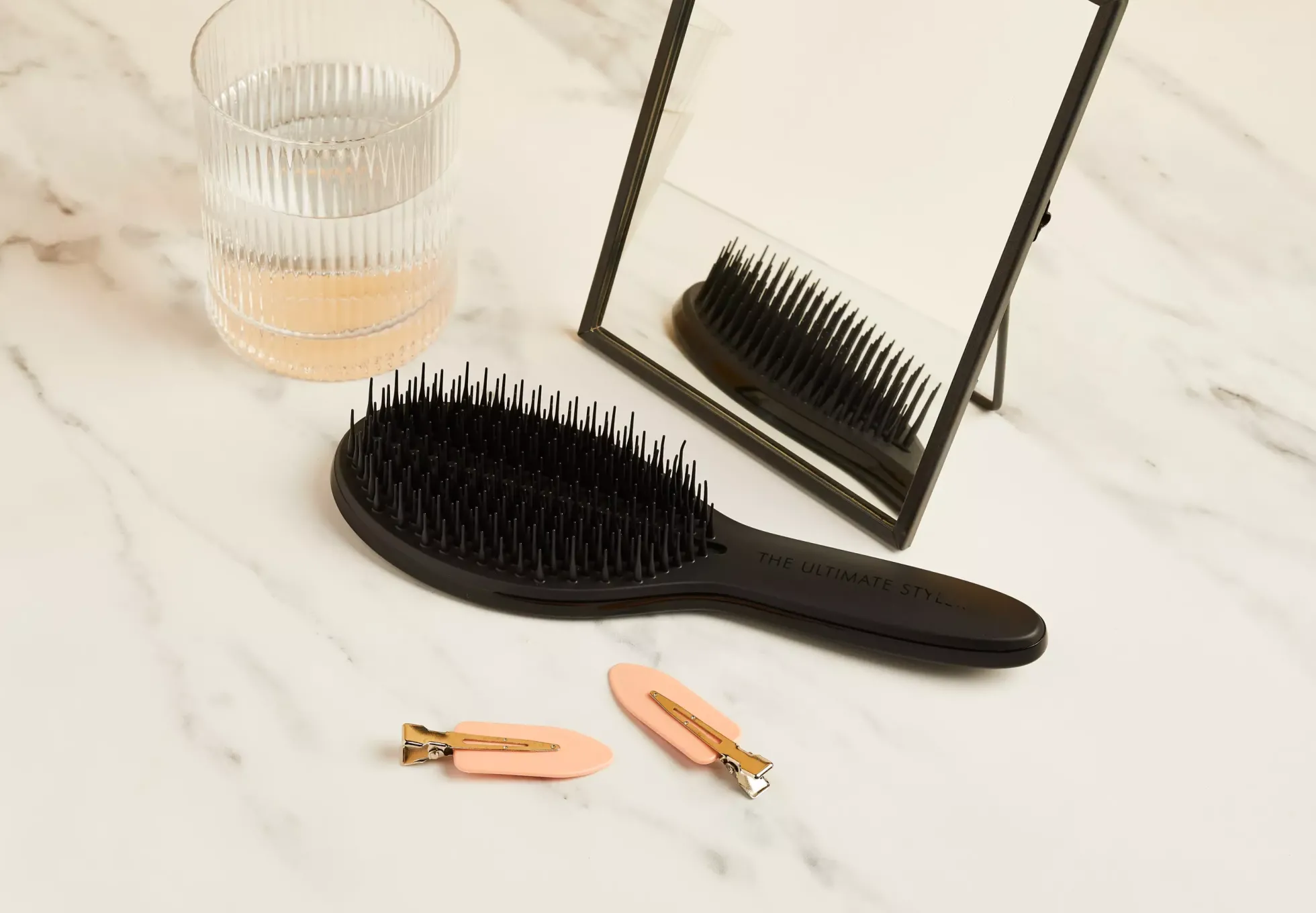 Tangle TeezerThe Ultimate Styler Bright Pink